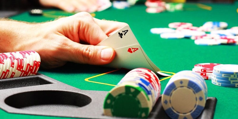 Nắm vững thông tin thuật ngữ của Poker 789win rất quan trọng